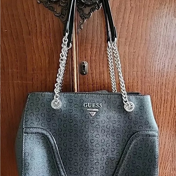 Guess Gray Shoulder Bag with Chain Straps - Picture 1 of 5